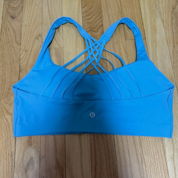 NWOT Women's Lululemon FlexyFlex Strappy Bra Washed Blue L/XL SKU618 - Picture 2 of 4